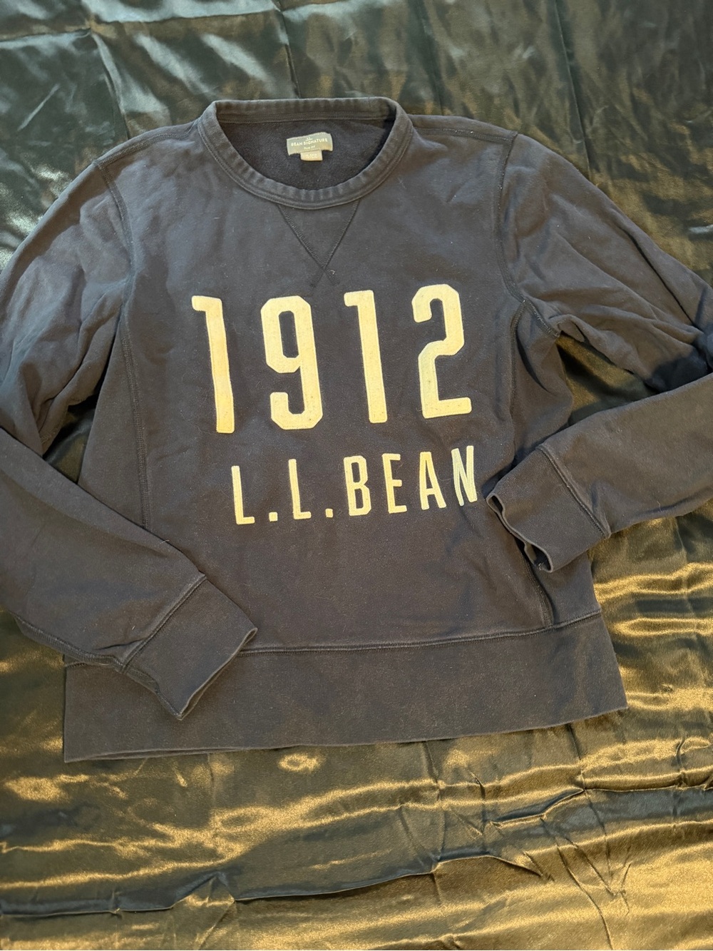 L.L. Bean Men's 1912 Crewneck Sweatshirt - Navy
